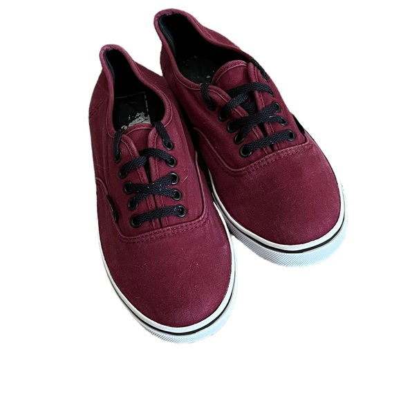 Vans Classic Canvas Sneakers - Picture 2 of 9